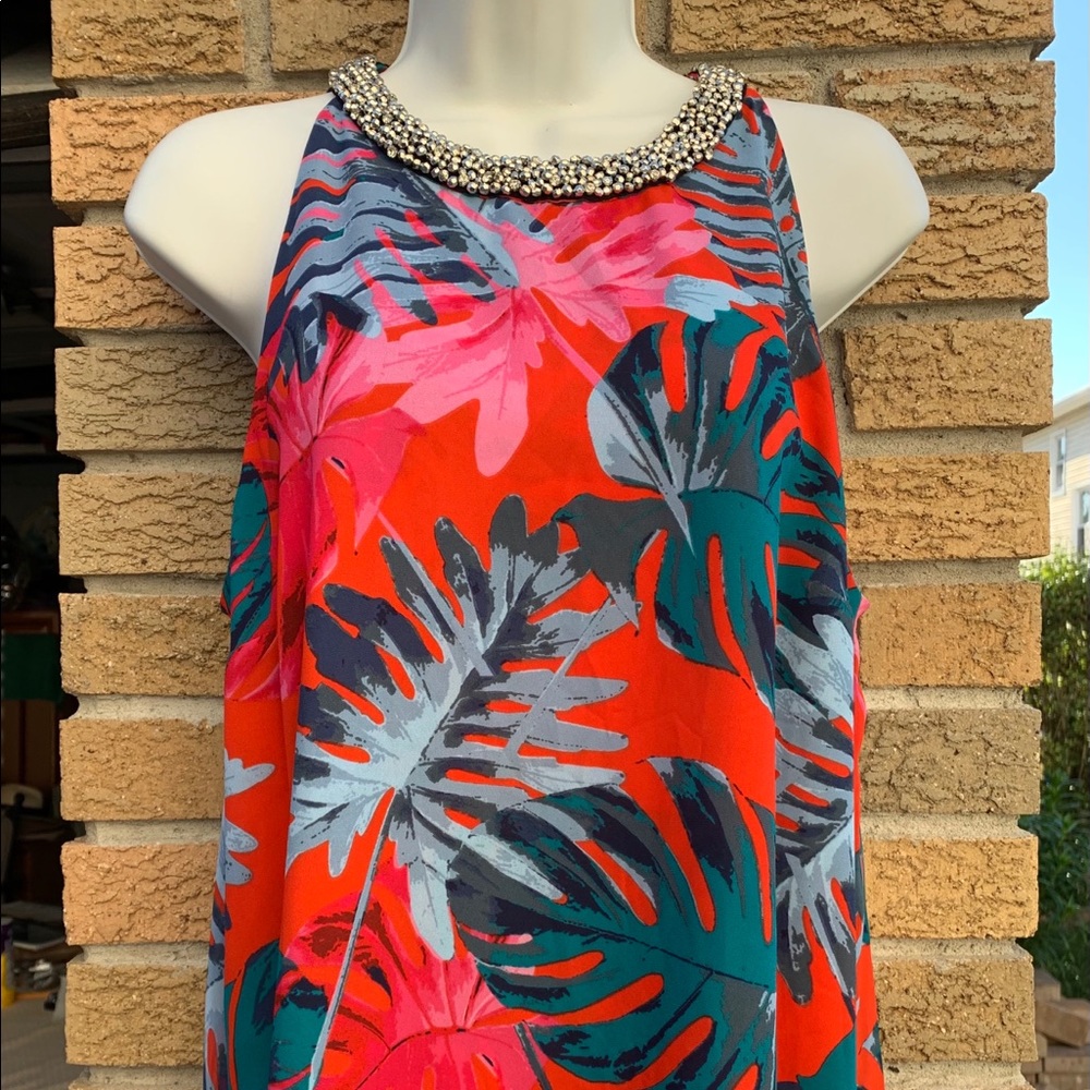 Sleeveless Blouse